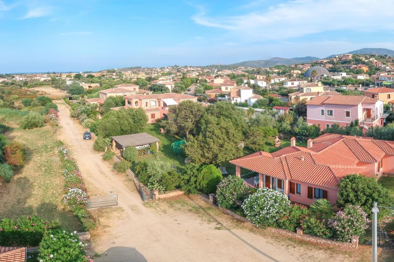 Villetta Corbezzolo San Teodoro  Exterior photo